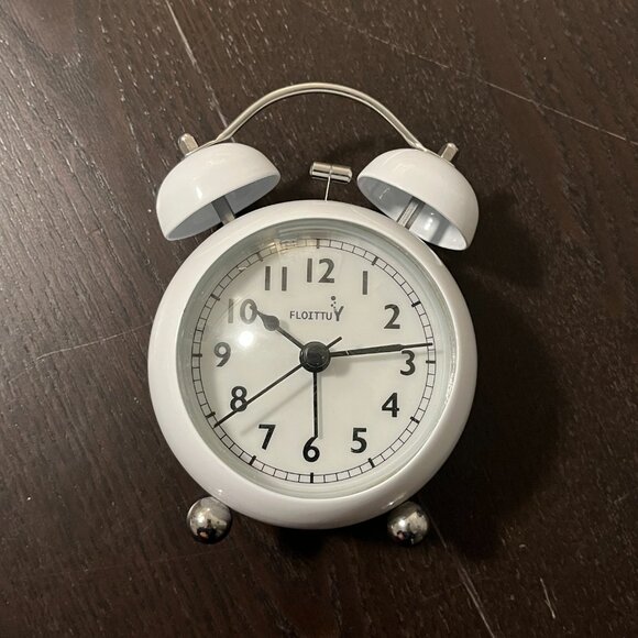 analog white alarm clock - Picture 2 of 4